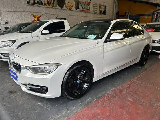 BMW 320i 2.0 SPORT 16V TURBO ACTIVE FLEX 4P AUTOMÁTICO